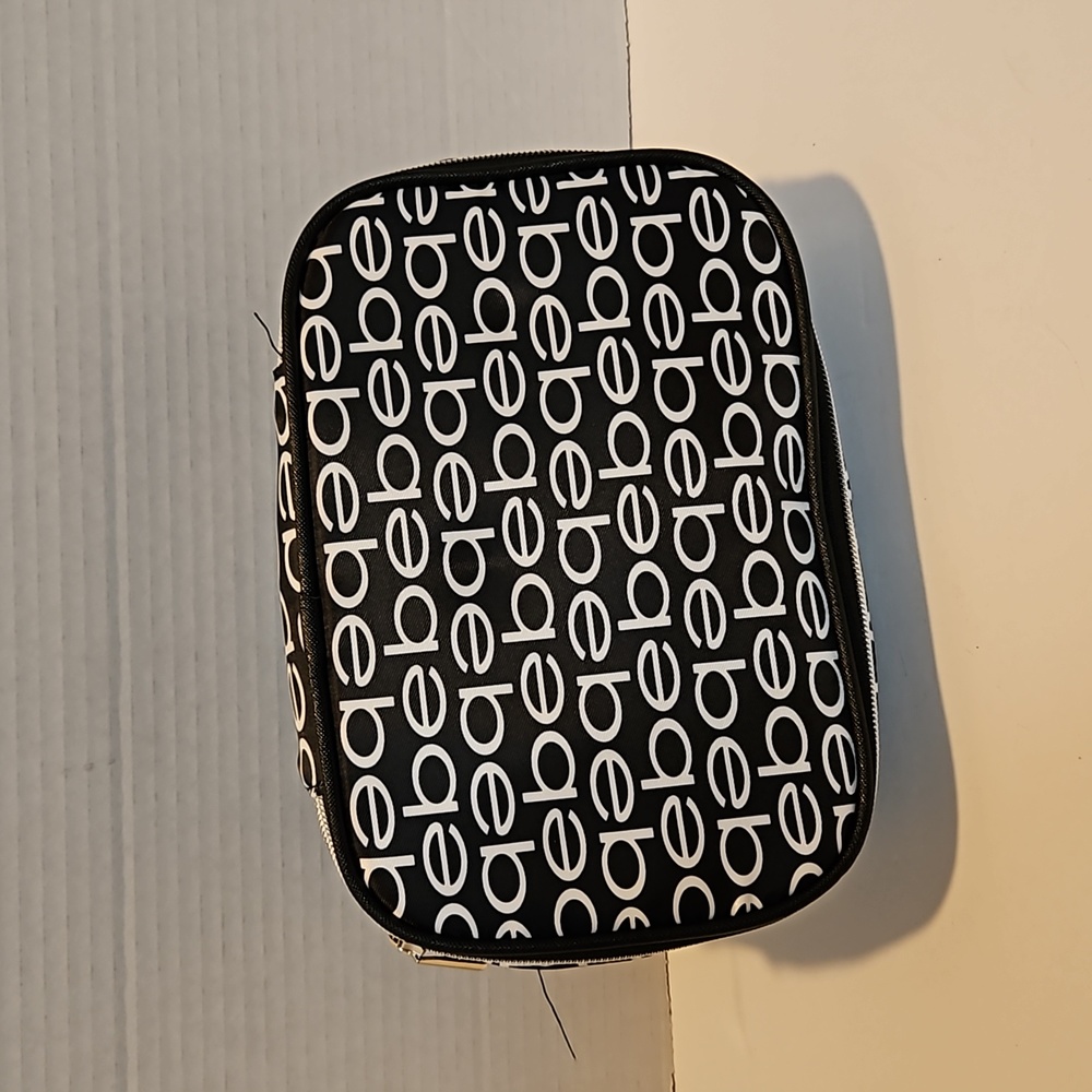 (NWT) BEBE COSMETIC BAG - Picture 6 of 7